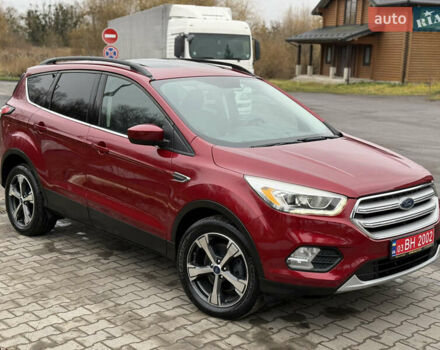 Красный Форд Эскейп, объемом двигателя 1.5 л и пробегом 154 тыс. км за 12499 $, фото 2 на Automoto.ua