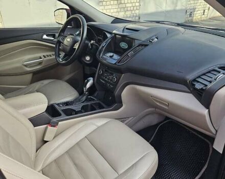 Красный Форд Эскейп, объемом двигателя 1.5 л и пробегом 154 тыс. км за 15000 $, фото 12 на Automoto.ua