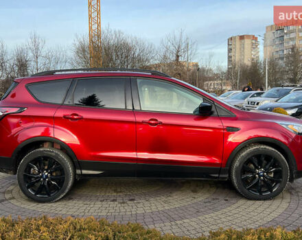 Красный Форд Эскейп, объемом двигателя 1.5 л и пробегом 235 тыс. км за 12200 $, фото 7 на Automoto.ua