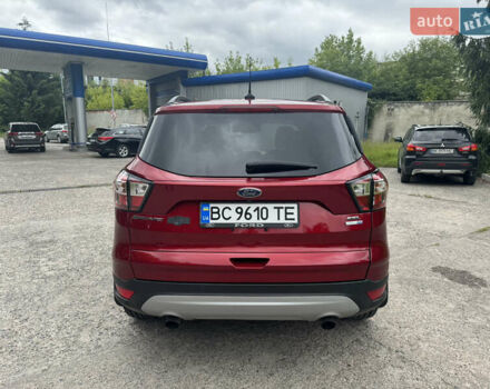 Червоний Форд Ескейп, об'ємом двигуна 1.5 л та пробігом 112 тис. км за 18000 $, фото 3 на Automoto.ua
