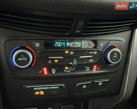 Красный Форд Эскейп, объемом двигателя 1.5 л и пробегом 154 тыс. км за 12499 $, фото 32 на Automoto.ua