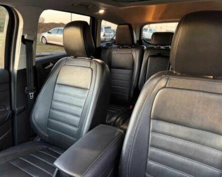 Красный Форд Эскейп, объемом двигателя 2 л и пробегом 43 тыс. км за 9800 $, фото 13 на Automoto.ua