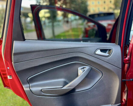 Червоний Форд Ескейп, об'ємом двигуна 1.5 л та пробігом 154 тис. км за 12999 $, фото 27 на Automoto.ua