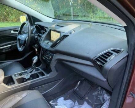 Красный Форд Эскейп, объемом двигателя 1.5 л и пробегом 88 тыс. км за 9500 $, фото 8 на Automoto.ua