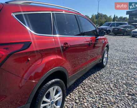 Красный Форд Эскейп, объемом двигателя 1.5 л и пробегом 66 тыс. км за 14700 $, фото 9 на Automoto.ua