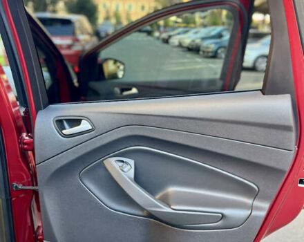 Червоний Форд Ескейп, об'ємом двигуна 1.5 л та пробігом 154 тис. км за 12999 $, фото 28 на Automoto.ua