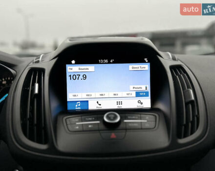 Красный Форд Эскейп, объемом двигателя 1.5 л и пробегом 66 тыс. км за 14300 $, фото 15 на Automoto.ua