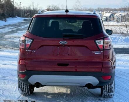 Красный Форд Эскейп, объемом двигателя 2 л и пробегом 40 тыс. км за 3500 $, фото 6 на Automoto.ua