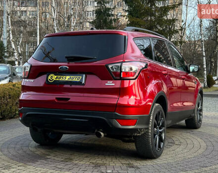 Красный Форд Эскейп, объемом двигателя 1.5 л и пробегом 235 тыс. км за 12200 $, фото 6 на Automoto.ua