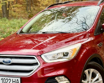 Форд Ескейп 2018 у Львові на Automoto.ua Червоний Форд Ескейп, об'ємом двигуна 1.5 л та пробігом 105 тис. км за 13300 $, фото 15 на Automoto.ua
