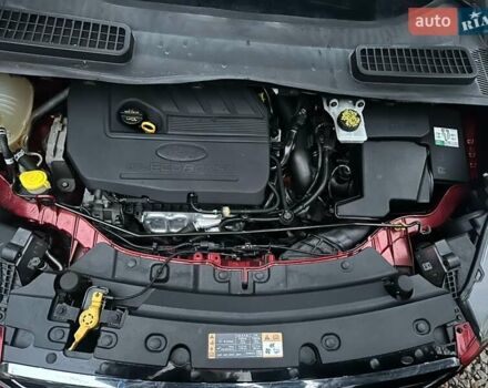 Червоний Форд Ескейп, об'ємом двигуна 1.5 л та пробігом 235 тис. км за 11500 $, фото 17 на Automoto.ua