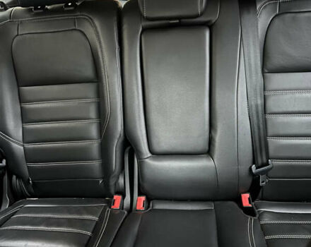 Красный Форд Эскейп, объемом двигателя 1.5 л и пробегом 72 тыс. км за 14600 $, фото 5 на Automoto.ua