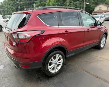 Красный Форд Эскейп, объемом двигателя 1.5 л и пробегом 39 тыс. км за 9600 $, фото 2 на Automoto.ua