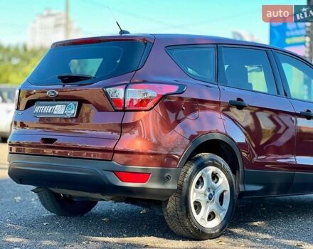Форд Эскейп 2018 в Каменке на Automoto.ua Красный Форд Эскейп, объемом двигателя 2.5 л и пробегом 202 тыс. км за 11900 $, фото 13 на Automoto.ua