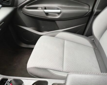 Красный Форд Эскейп, объемом двигателя 0 л и пробегом 200 тыс. км за 12500 $, фото 11 на Automoto.ua