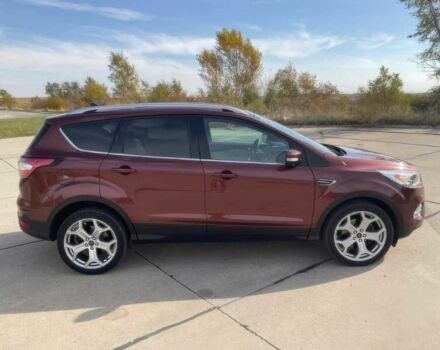 Красный Форд Эскейп, объемом двигателя 2 л и пробегом 47 тыс. км за 10000 $, фото 5 на Automoto.ua