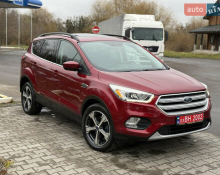 Красный Форд Эскейп, объемом двигателя 1.5 л и пробегом 154 тыс. км за 12499 $, фото 1 на Automoto.ua