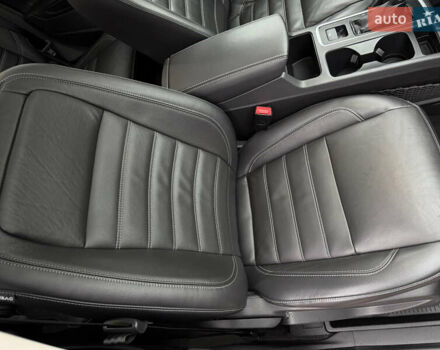 Красный Форд Эскейп, объемом двигателя 1.5 л и пробегом 154 тыс. км за 12499 $, фото 37 на Automoto.ua