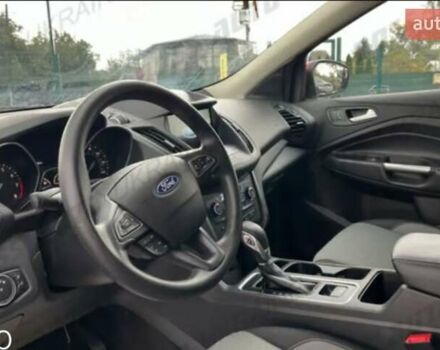 Красный Форд Эскейп, объемом двигателя 1.5 л и пробегом 83 тыс. км за 15100 $, фото 7 на Automoto.ua