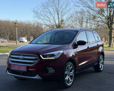 Червоний Форд Ескейп, об'ємом двигуна 2 л та пробігом 76 тис. км за 13600 $, фото 1 на Automoto.ua