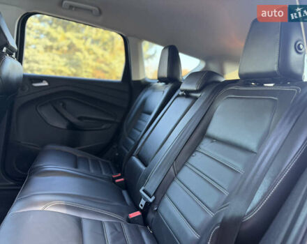 Червоний Форд Ескейп, об'ємом двигуна 2 л та пробігом 76 тис. км за 13600 $, фото 56 на Automoto.ua