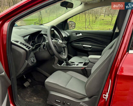 Красный Форд Эскейп, объемом двигателя 1.5 л и пробегом 65 тыс. км за 15200 $, фото 21 на Automoto.ua
