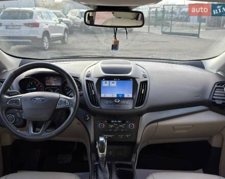 Червоний Форд Ескейп, об'ємом двигуна 1.5 л та пробігом 72 тис. км за 15900 $, фото 16 на Automoto.ua