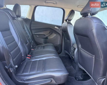 Червоний Форд Ескейп, об'ємом двигуна 2 л та пробігом 76 тис. км за 13600 $, фото 51 на Automoto.ua