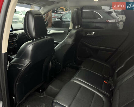 Червоний Форд Ескейп, об'ємом двигуна 2 л та пробігом 63 тис. км за 17400 $, фото 20 на Automoto.ua