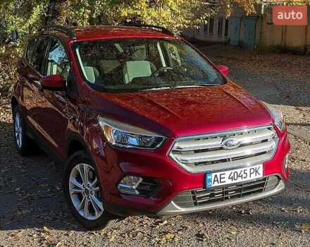 Красный Форд Эскейп, объемом двигателя 2 л и пробегом 140 тыс. км за 14800 $, фото 18 на Automoto.ua
