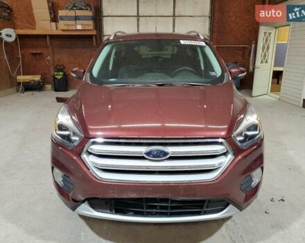 Красный Форд Эскейп, объемом двигателя 2 л и пробегом 38 тыс. км за 2800 $, фото 4 на Automoto.ua