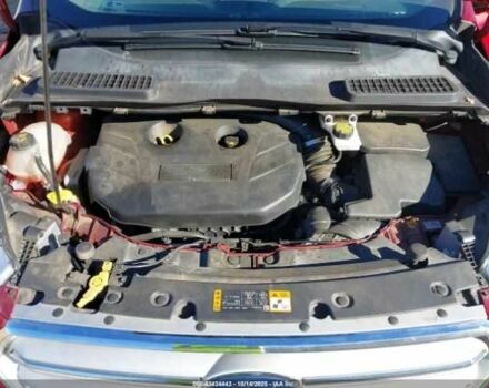 Красный Форд Эскейп, объемом двигателя 2 л и пробегом 52 тыс. км за 3000 $, фото 8 на Automoto.ua