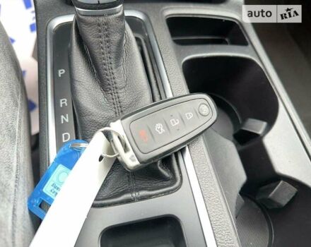 Красный Форд Эскейп, объемом двигателя 1.5 л и пробегом 88 тыс. км за 2950 $, фото 12 на Automoto.ua