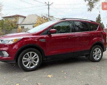 Красный Форд Эскейп, объемом двигателя 2 л и пробегом 140 тыс. км за 14800 $, фото 6 на Automoto.ua