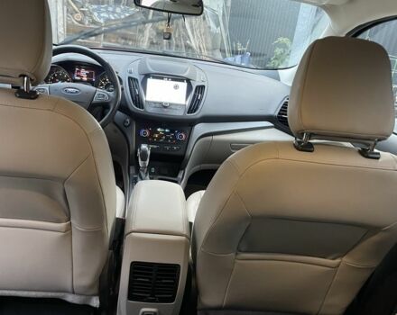 Червоний Форд Ескейп, об'ємом двигуна 1.5 л та пробігом 72 тис. км за 15850 $, фото 17 на Automoto.ua