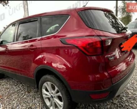 Красный Форд Эскейп, объемом двигателя 1.5 л и пробегом 83 тыс. км за 15100 $, фото 1 на Automoto.ua