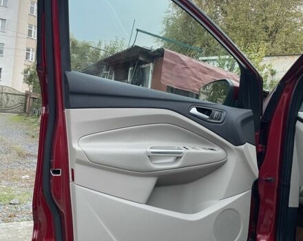 Червоний Форд Ескейп, об'ємом двигуна 1.5 л та пробігом 72 тис. км за 15850 $, фото 11 на Automoto.ua