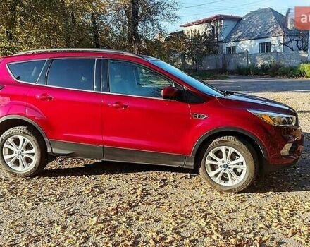 Красный Форд Эскейп, объемом двигателя 2 л и пробегом 140 тыс. км за 14800 $, фото 17 на Automoto.ua