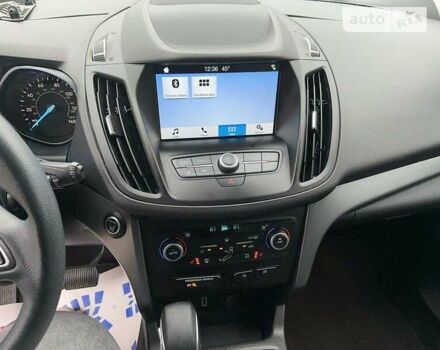 Красный Форд Эскейп, объемом двигателя 1.5 л и пробегом 88 тыс. км за 2950 $, фото 14 на Automoto.ua