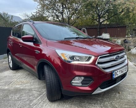 Червоний Форд Ескейп, об'ємом двигуна 1.5 л та пробігом 72 тис. км за 15850 $, фото 1 на Automoto.ua