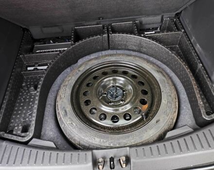 Червоний Форд Ескейп, об'ємом двигуна 2 л та пробігом 76 тис. км за 13900 $, фото 20 на Automoto.ua