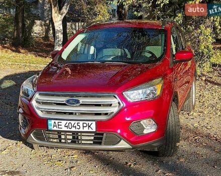 Красный Форд Эскейп, объемом двигателя 2 л и пробегом 140 тыс. км за 14800 $, фото 16 на Automoto.ua