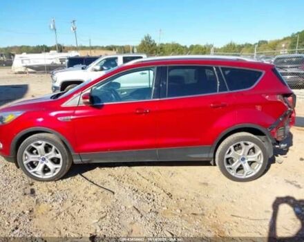 Красный Форд Эскейп, объемом двигателя 2 л и пробегом 52 тыс. км за 3000 $, фото 12 на Automoto.ua
