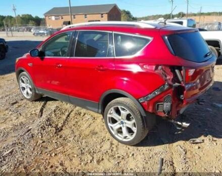 Красный Форд Эскейп, объемом двигателя 2 л и пробегом 52 тыс. км за 3000 $, фото 2 на Automoto.ua