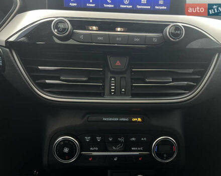 Червоний Форд Ескейп, об'ємом двигуна 2 л та пробігом 63 тис. км за 17400 $, фото 17 на Automoto.ua