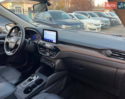 Красный Форд Эскейп, объемом двигателя 2.5 л и пробегом 66 тыс. км за 22200 $, фото 17 на Automoto.ua