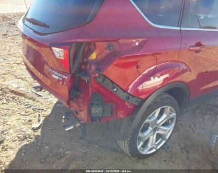 Красный Форд Эскейп, объемом двигателя 2 л и пробегом 52 тыс. км за 3000 $, фото 16 на Automoto.ua