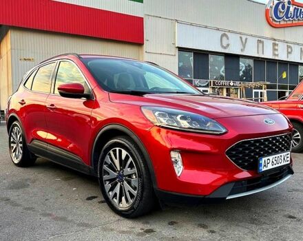 Красный Форд Эскейп, объемом двигателя 2.5 л и пробегом 17 тыс. км за 23500 $, фото 1 на Automoto.ua