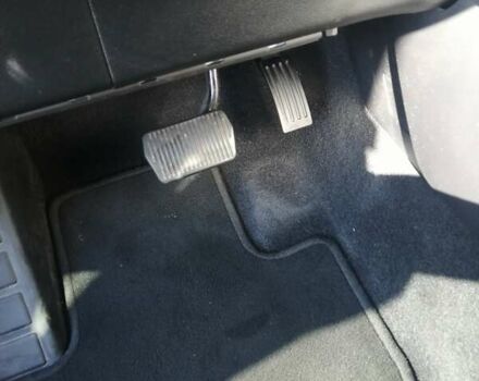 Красный Форд Эскейп, объемом двигателя 1.5 л и пробегом 37 тыс. км за 14900 $, фото 5 на Automoto.ua