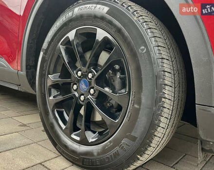 Форд Эскейп 2020 в Ровно на Automoto.ua Красный Форд Эскейп, объемом двигателя 1.5 л и пробегом 50 тыс. км за 14900 $, фото 5 на Automoto.ua